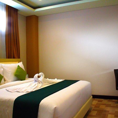 Sevensix Hotel Balikpapan 外观 照片